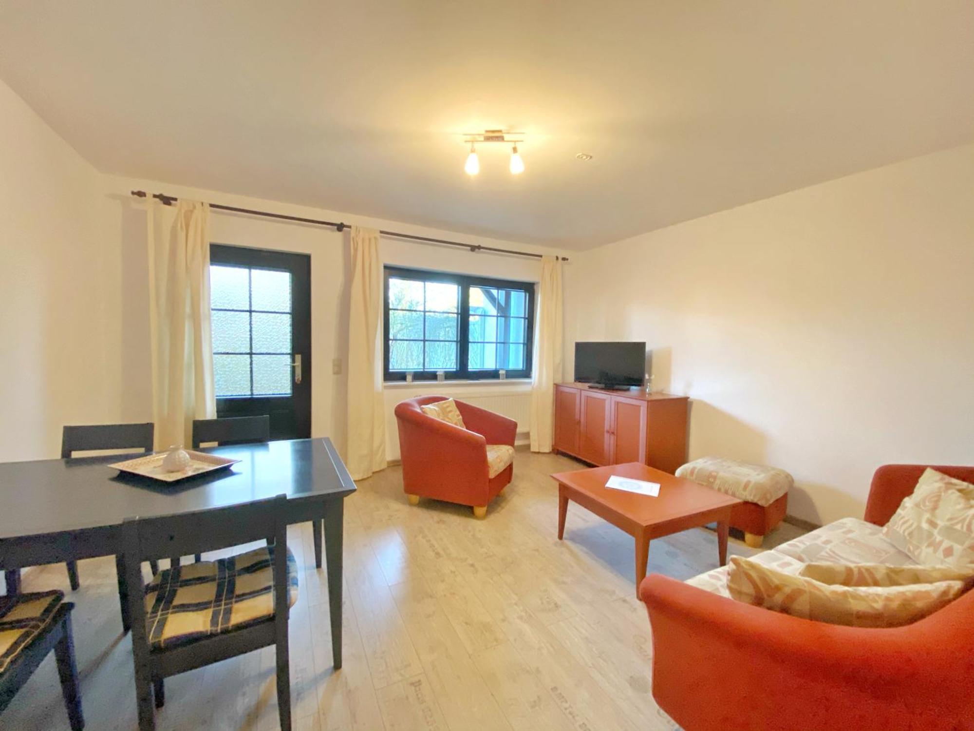 Landpension Dubnitz - Ferienwohnung 1 ザスニッツ エクステリア 写真